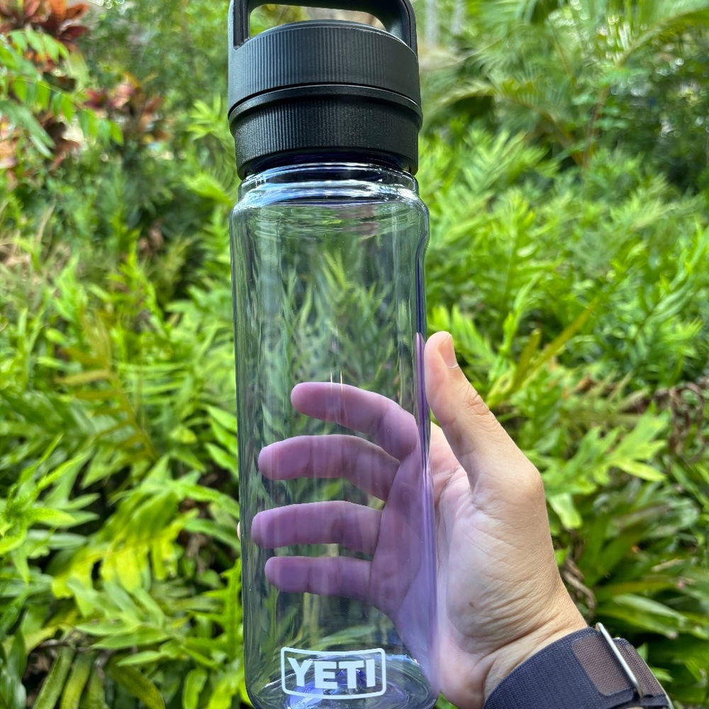 YETI Yonder 750 mL / 25 oz. Purple Cosmic Lilac